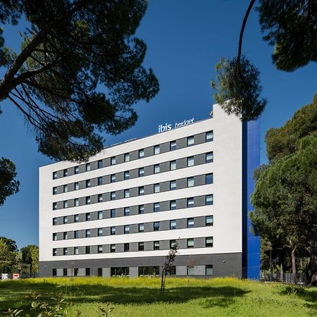Ibis Budget Madrid Aeropuerto Esterno foto